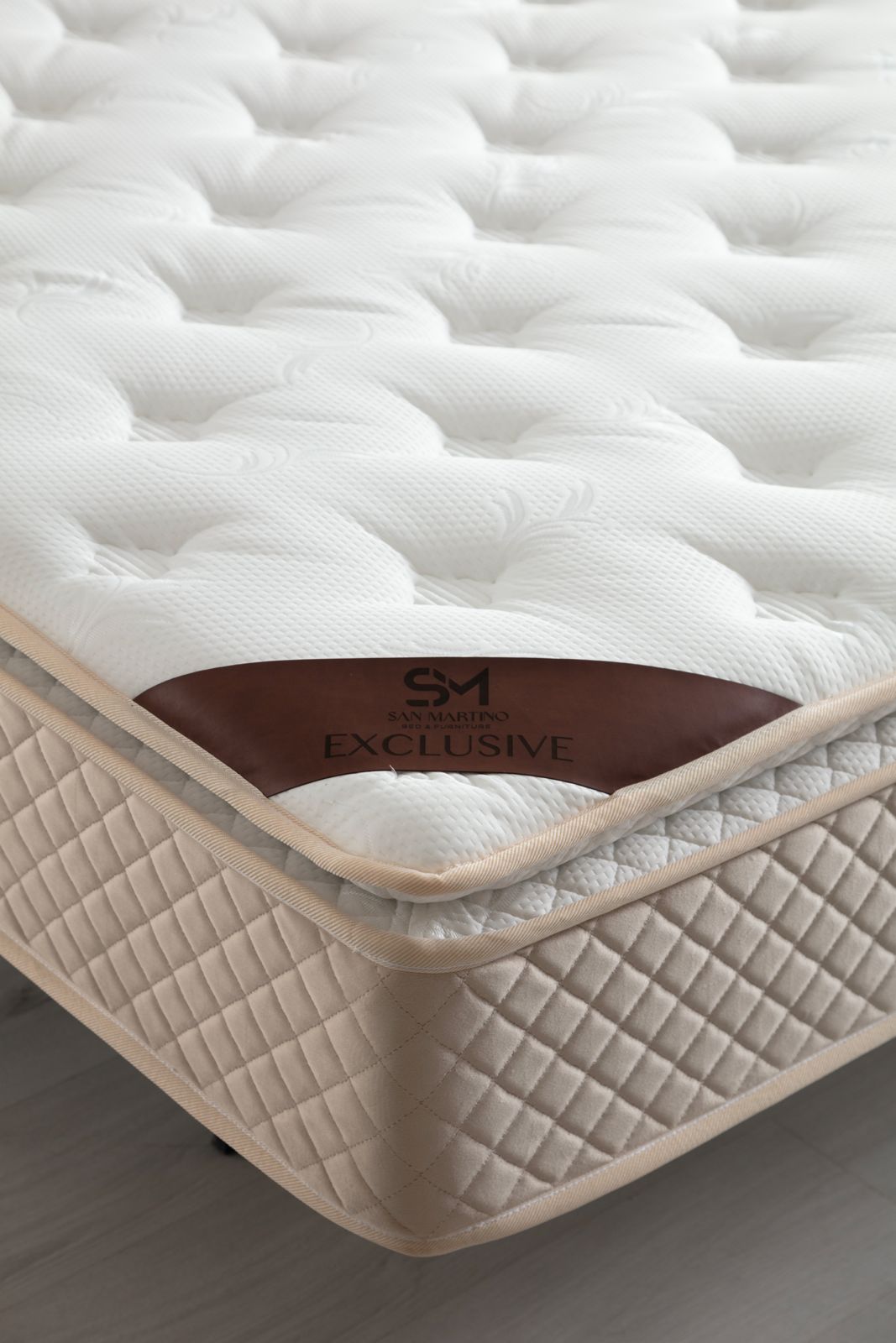 Matelas 33cm confort ressort + sure matelas intégré