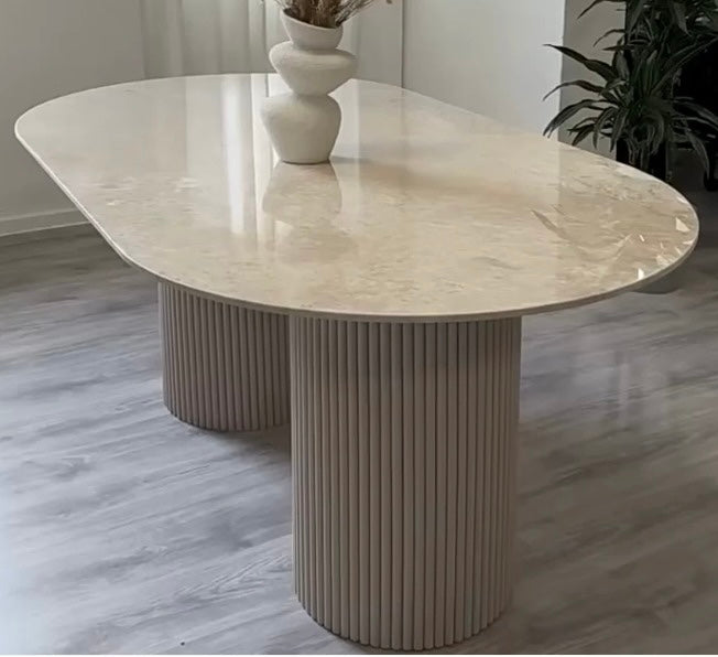 Table à manger oval en marbre crema beige