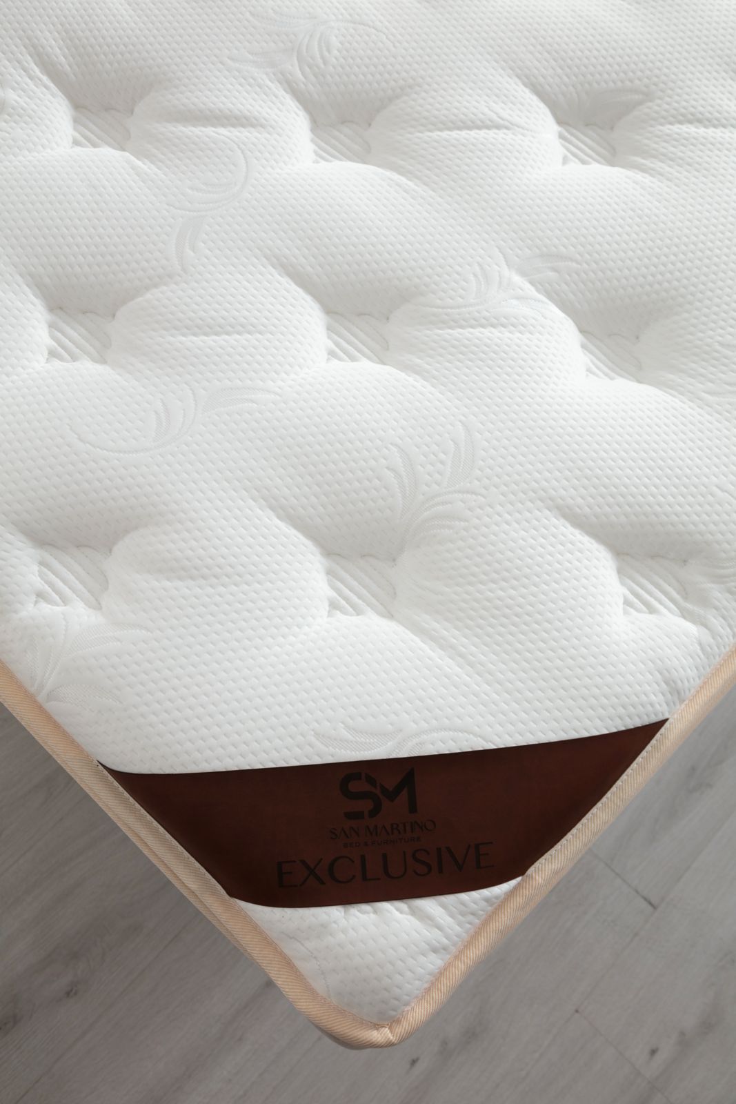 Matelas 33cm confort ressort + sure matelas intégré