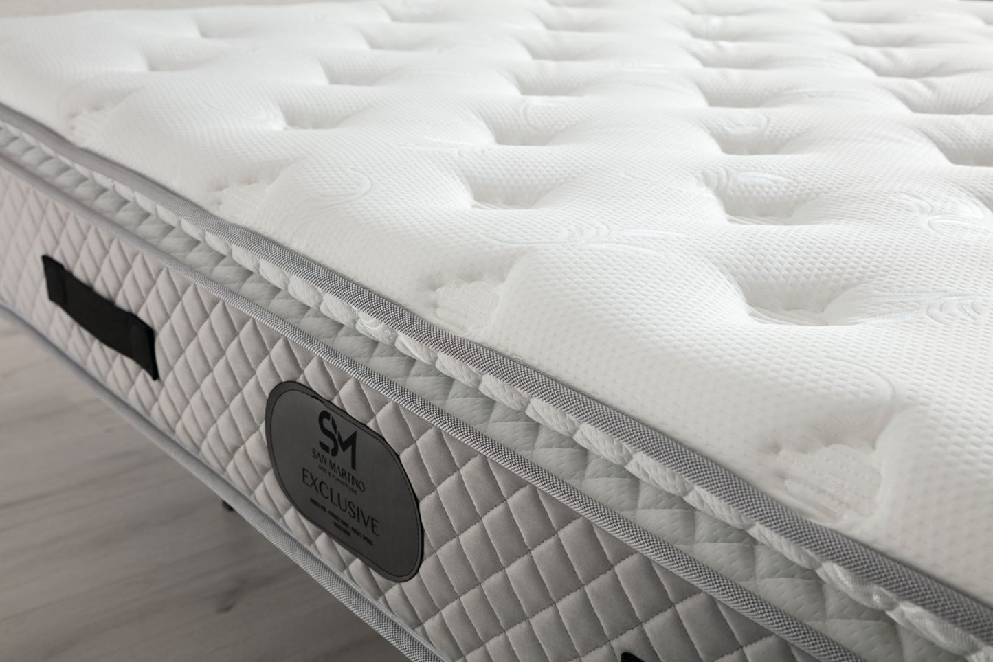 Matelas 33cm confort ressort + sure matelas intégré